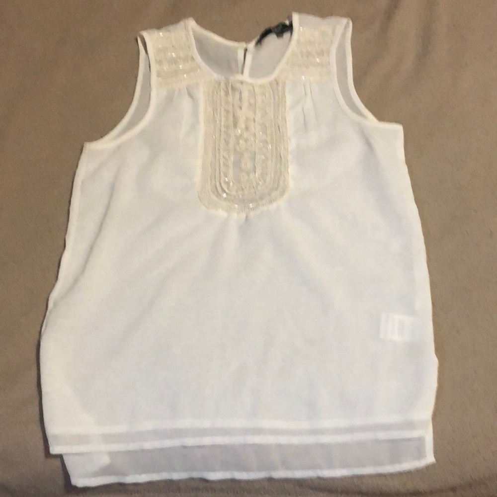FOLIA SLEEVELESS EMBROIDERED POLYESTER TOP SIZE SMALL